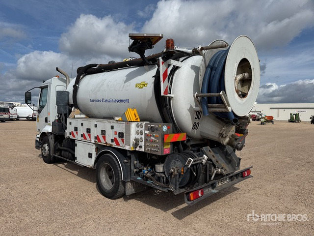 2005 Renault Midlum 220 dCi 2005 Rivard Cleanfos 16T on 4x2 ... Vacuum Excavator Truck - Vakuumska cisterna: slika 3 2005 Renault Midlum 220 dCi 2005 Rivard Cleanfos 16T on 4x2 ... Vacuum Excavator Truck - Vakuumska cisterna: slika 3