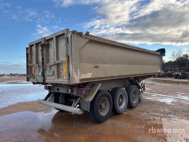 2006 Benalu C34C Tri/A Semi-Remorque Benne 3 Essieux End Dump Trailer - Prikolica istovarivača: slika 3 2006 Benalu C34C Tri/A Semi-Remorque Benne 3 Essieux End Dump Trailer - Prikolica istovarivača: slika 3