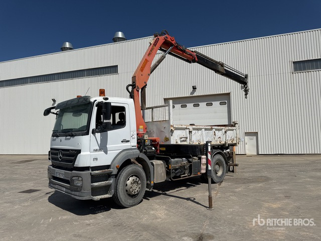 2008 Mercedes Axor 1833 2008 Palfinger PK15500 6100 kg ... Dump Truck with Crane - Tarup/ Mulčer: slika 4 2008 Mercedes Axor 1833 2008 Palfinger PK15500 6100 kg ... Dump Truck with Crane - Tarup/ Mulčer: slika 4
