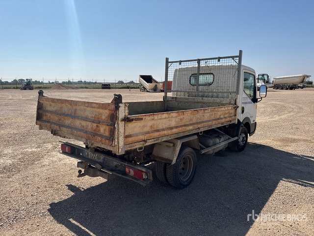 2008 Nissan Cabstar 35.13 Camion Benne (Inoperable) Dump Truck: Light Duty - Istovarivač: slika 3 2008 Nissan Cabstar 35.13 Camion Benne (Inoperable) Dump Truck: Light Duty - Istovarivač: slika 3