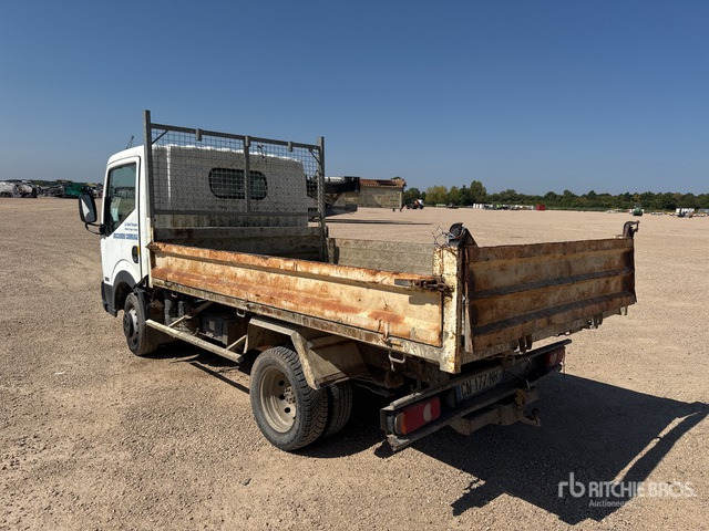 2008 Nissan Cabstar 35.13 Camion Benne (Inoperable) Dump Truck: Light Duty - Istovarivač: slika 4 2008 Nissan Cabstar 35.13 Camion Benne (Inoperable) Dump Truck: Light Duty - Istovarivač: slika 4