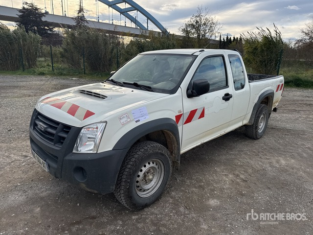 2010 Isuzu D-Max 4x4 Pickup - Pikap: slika 1 2010 Isuzu D-Max 4x4 Pickup - Pikap: slika 1
