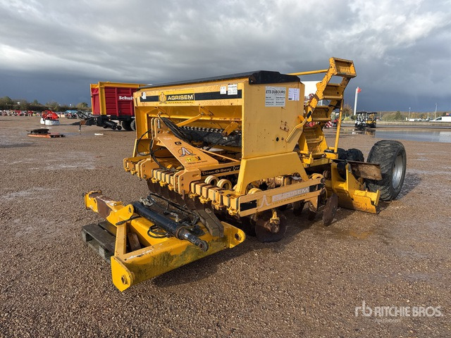 2011 Agrisem Gold 3 m Semi-Mount Dechaumeur A Dis ... Disc Harrow - Tanjirača: slika 1 2011 Agrisem Gold 3 m Semi-Mount Dechaumeur A Dis ... Disc Harrow - Tanjirača: slika 1