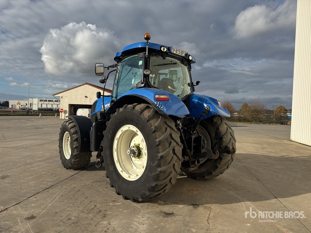 2012 New Holland T7.210 sw 4x4 Tracteur Agricole 4WD Tractor - Traktor: slika 2 2012 New Holland T7.210 sw 4x4 Tracteur Agricole 4WD Tractor - Traktor: slika 2