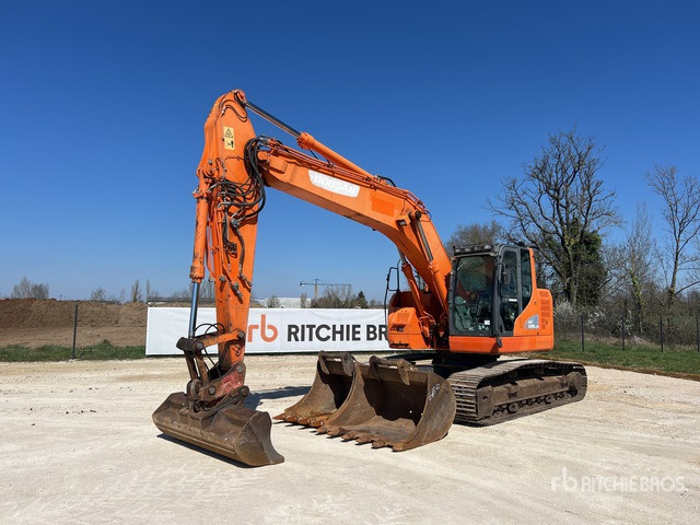 2014 Doosan DX235 LCR Pelle Sur Chenilles Tracked Excavator - Bager guseničar: slika 2 2014 Doosan DX235 LCR Pelle Sur Chenilles Tracked Excavator - Bager guseničar: slika 2