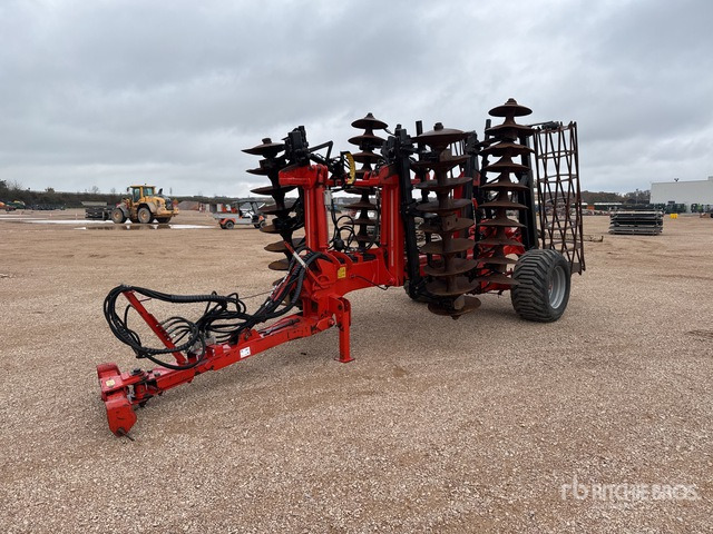 2015 Gregoire Besson D02/08 6000 mm Semi-Mount Dechaumeur A ... Disc Harrow - Tanjirača: slika 1 2015 Gregoire Besson D02/08 6000 mm Semi-Mount Dechaumeur A ... Disc Harrow - Tanjirača: slika 1