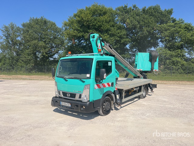 2016 Nissan Cabstar NT400 2016 Oil&Steel Scorpion 1812 16 ... Bucket Truck - Vazdušna platforma montirana na kamion: slika 1 2016 Nissan Cabstar NT400 2016 Oil&Steel Scorpion 1812 16 ... Bucket Truck - Vazdušna platforma montirana na kamion: slika 1