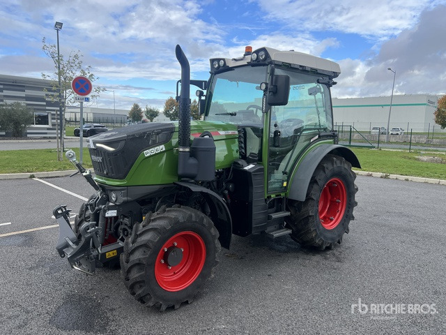 2023 Fendt 209 F Vario Gen 3 Profi Plus setting 2 4x4 Tracteur Agricole 4WD Tractor - Traktor: slika 1 2023 Fendt 209 F Vario Gen 3 Profi Plus setting 2 4x4 Tracteur Agricole 4WD Tractor - Traktor: slika 1