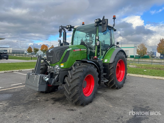 2023 Fendt 311 Vario Gen 4 Profi Setting 2 4x4 Tracteur Agricole (Non Util ... 4WD Tractor - Traktor: slika 2 2023 Fendt 311 Vario Gen 4 Profi Setting 2 4x4 Tracteur Agricole (Non Util ... 4WD Tractor - Traktor: slika 2