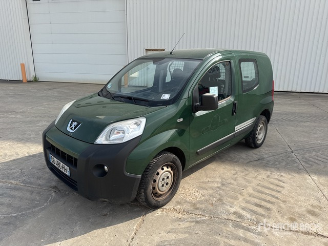 2013 Peugeot Bipper Vehicule Utilitaire Cargo Van - Dostavno vozilo: slika 2 2013 Peugeot Bipper Vehicule Utilitaire Cargo Van - Dostavno vozilo: slika 2