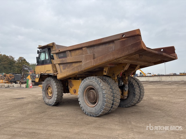 2003 Cat 771D (Inoperable) Haul Truck - Kiper sa krutom šasijom/ Kiper za kamen: slika 4 2003 Cat 771D (Inoperable) Haul Truck - Kiper sa krutom šasijom/ Kiper za kamen: slika 4