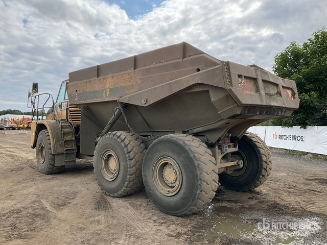 2005 Cat 735 6x6 Articulated Dump Truck - Zglobni kiper: slika 3 2005 Cat 735 6x6 Articulated Dump Truck - Zglobni kiper: slika 3