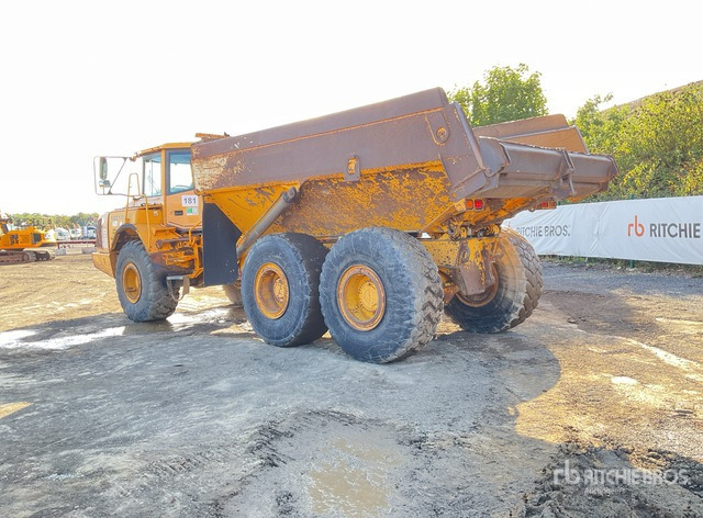 2007 Volvo A25D Articulated Dump Truck - Zglobni kiper: slika 3 2007 Volvo A25D Articulated Dump Truck - Zglobni kiper: slika 3
