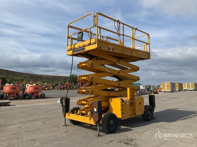 2012 Haulotte H18SXNT 4x4 Diesel Scissor Lift - Lift u obliku makaza: slika 1 2012 Haulotte H18SXNT 4x4 Diesel Scissor Lift - Lift u obliku makaza: slika 1