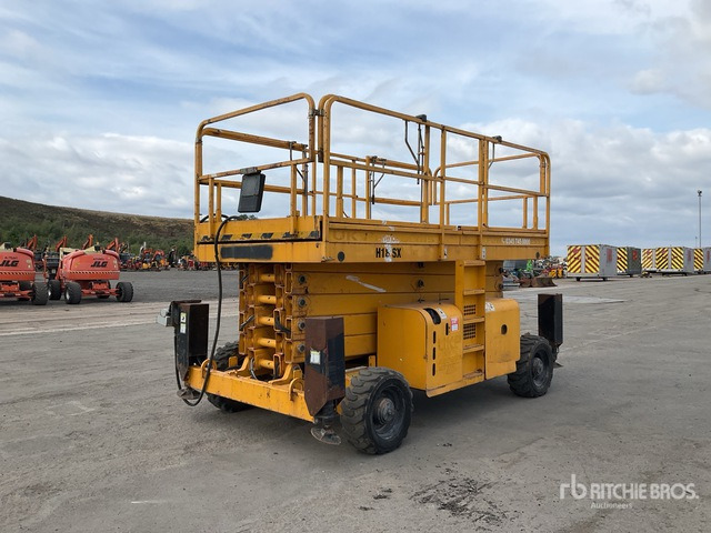 2012 Haulotte H18SXNT 4x4 Diesel Scissor Lift - Lift u obliku makaza: slika 3 2012 Haulotte H18SXNT 4x4 Diesel Scissor Lift - Lift u obliku makaza: slika 3