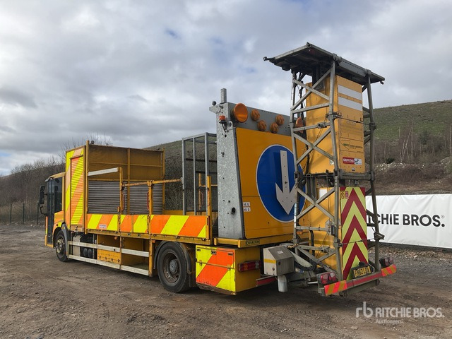 2012 Mercedes-Benz Econic 4x2 18 Ton Impact Protection Ve ... Flatbed Truck - Kamion sa tovarnim sandukom: slika 4 2012 Mercedes-Benz Econic 4x2 18 Ton Impact Protection Ve ... Flatbed Truck - Kamion sa tovarnim sandukom: slika 4