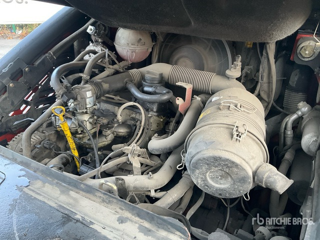 2014 Linde H30T02 3000 kg Forklift - Viljuškar: slika 5 2014 Linde H30T02 3000 kg Forklift - Viljuškar: slika 5