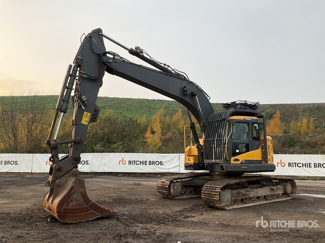 2014 Volvo ECR235DL Tracked Excavator - Bager guseničar: slika 2 2014 Volvo ECR235DL Tracked Excavator - Bager guseničar: slika 2
