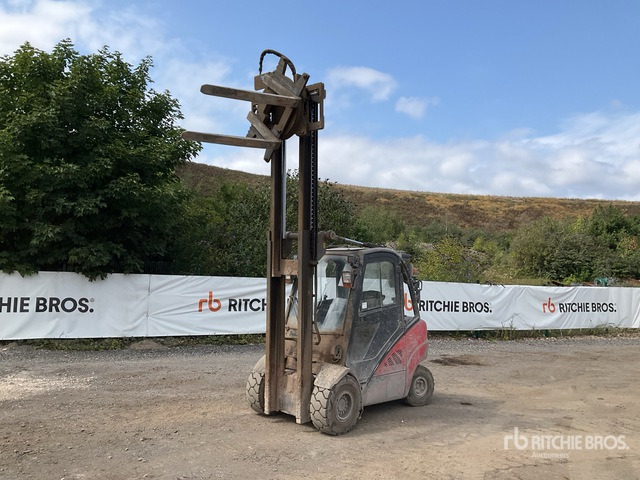 Dizel viljuškar 2015 Linde H30D-02 3000 kg Forklift: slika 1