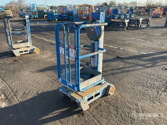 2016 Power Tower Peco Vertical Mast Lift - Jarbolna penjajuća platforma: slika 2 2016 Power Tower Peco Vertical Mast Lift - Jarbolna penjajuća platforma: slika 2