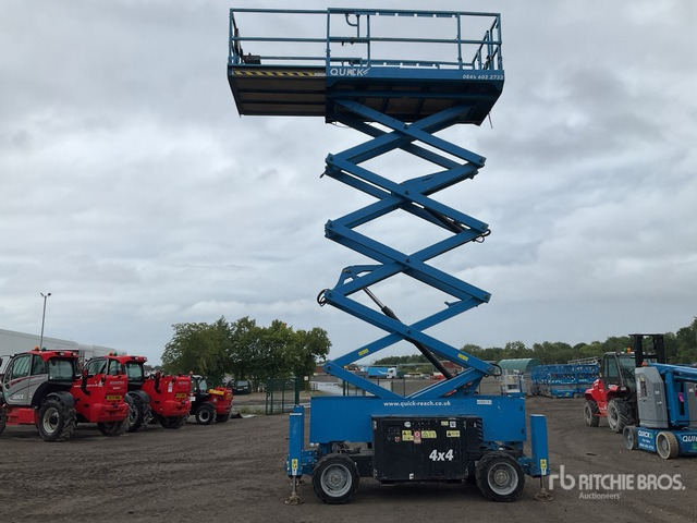 2017 Genie GS-4069 4x4 Diesel Scissor Lift - Lift u obliku makaza: slika 1 2017 Genie GS-4069 4x4 Diesel Scissor Lift - Lift u obliku makaza: slika 1