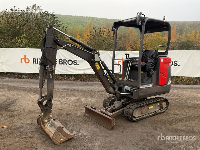 2017 Volvo EC18D Mini Excavator: <6.6t - Mini bager: slika 2 2017 Volvo EC18D Mini Excavator: <6.6t - Mini bager: slika 2