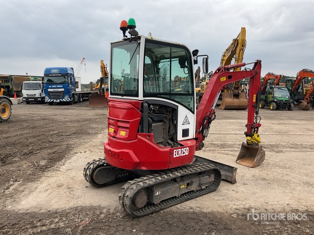 2018 Volvo ECR25D Mini Excavator: <6.6t - Mini bager: slika 3 2018 Volvo ECR25D Mini Excavator: <6.6t - Mini bager: slika 3