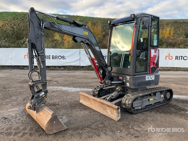 2019 Volvo ECR25D Mini Excavator: <6.6t - Mini bager: slika 1 2019 Volvo ECR25D Mini Excavator: <6.6t - Mini bager: slika 1