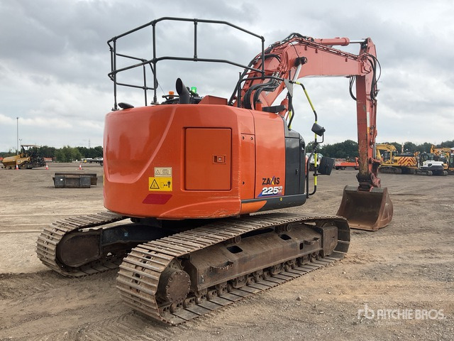 2021 Hitachi ZX225USLC-6 Tracked Excavator - Bager guseničar: slika 4 2021 Hitachi ZX225USLC-6 Tracked Excavator - Bager guseničar: slika 4