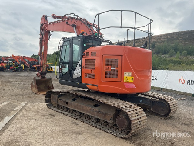 2021 Hitachi ZX225USLC-6 Tracked Excavator - Bager guseničar: slika 3 2021 Hitachi ZX225USLC-6 Tracked Excavator - Bager guseničar: slika 3