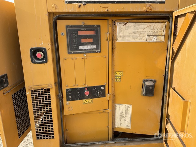 2006 Cat 3406 365 kVA Skid-Mounted Generator Set - Set generatora: slika 4 2006 Cat 3406 365 kVA Skid-Mounted Generator Set - Set generatora: slika 4