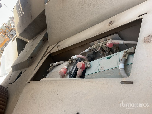 2007 Grove RT700E 55 ton 4x4x4 (Inoperable) Rough Terrain Crane - Autokran za teške terene: slika 5 2007 Grove RT700E 55 ton 4x4x4 (Inoperable) Rough Terrain Crane - Autokran za teške terene: slika 5