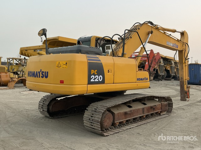 2010 Komatsu PC220-8N1 - Bager guseničar: slika 5 2010 Komatsu PC220-8N1 - Bager guseničar: slika 5