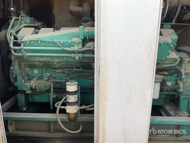 2011 Cummins 1650 kVA Containerized (Inoperable) Generator Set - Set generatora: slika 5 2011 Cummins 1650 kVA Containerized (Inoperable) Generator Set - Set generatora: slika 5