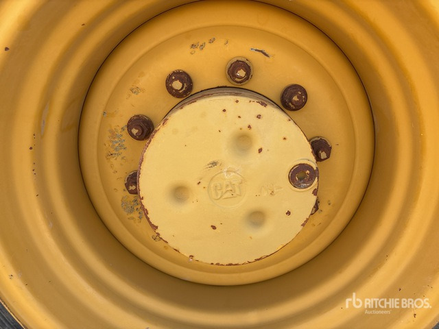 2012 Cat CS-533E Smooth Drum Compactor - Kompaktor: slika 5 2012 Cat CS-533E Smooth Drum Compactor - Kompaktor: slika 5