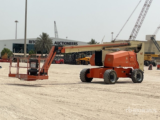 2012 JLG 800AJ 4WD Diesel Articulating Boom Lift - Zglobna platforma: slika 2 2012 JLG 800AJ 4WD Diesel Articulating Boom Lift - Zglobna platforma: slika 2