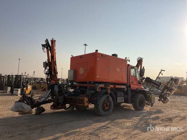 2012 Mercedes-Benz Unimog 500 Solar Panel Cleaning Truck :Misc. Truck - Autočistilica: slika 3 2012 Mercedes-Benz Unimog 500 Solar Panel Cleaning Truck :Misc. Truck - Autočistilica: slika 3