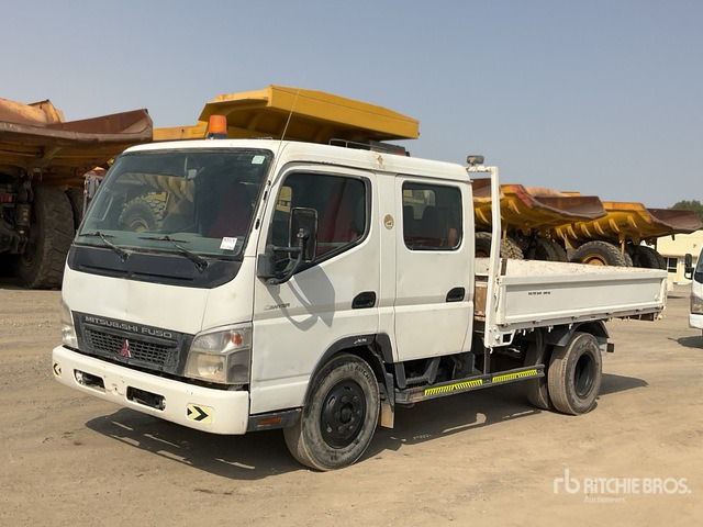 2012 Mitsubishi Canter 4x2 Crew Cab Flatbed Truck - Kamion sa tovarnim sandukom: slika 2 2012 Mitsubishi Canter 4x2 Crew Cab Flatbed Truck - Kamion sa tovarnim sandukom: slika 2