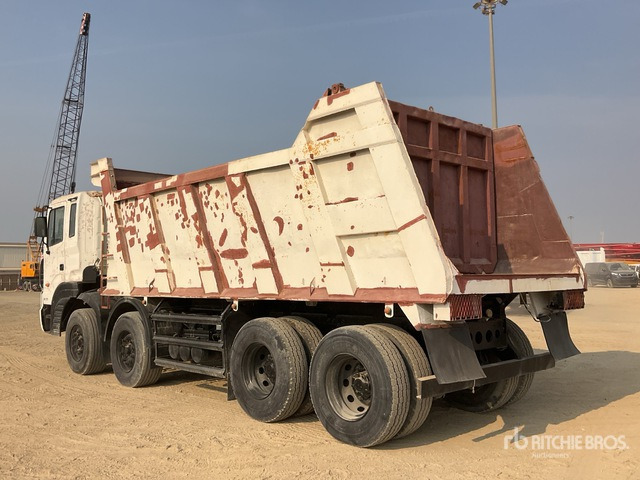 2014 Hyundai HD370 8x4 Twin-Steer Tri/A Dump Truck - Istovarivač: slika 2 2014 Hyundai HD370 8x4 Twin-Steer Tri/A Dump Truck - Istovarivač: slika 2