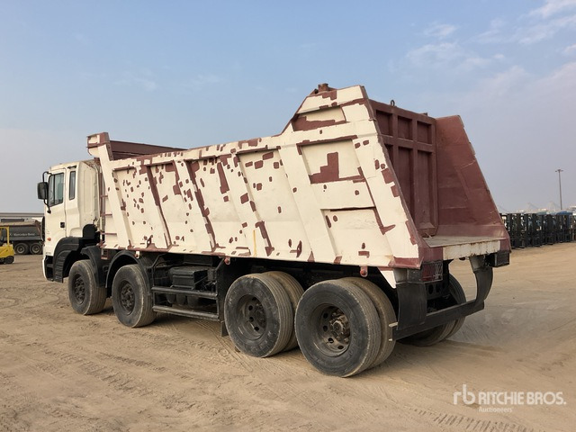 2014 Hyundai HD370 8x4 Twin-Steer Tri/A Dump Truck - Istovarivač: slika 2 2014 Hyundai HD370 8x4 Twin-Steer Tri/A Dump Truck - Istovarivač: slika 2