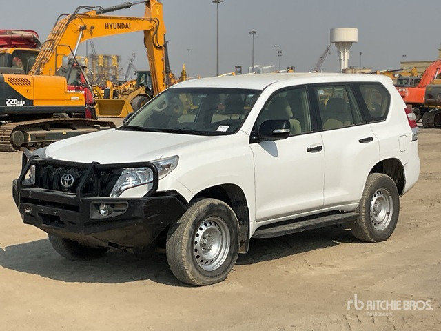 2015 Toyota Prado TX 150L 4x4 SUV - SUVSUV: slika 1 2015 Toyota Prado TX 150L 4x4 SUV - SUVSUV: slika 1