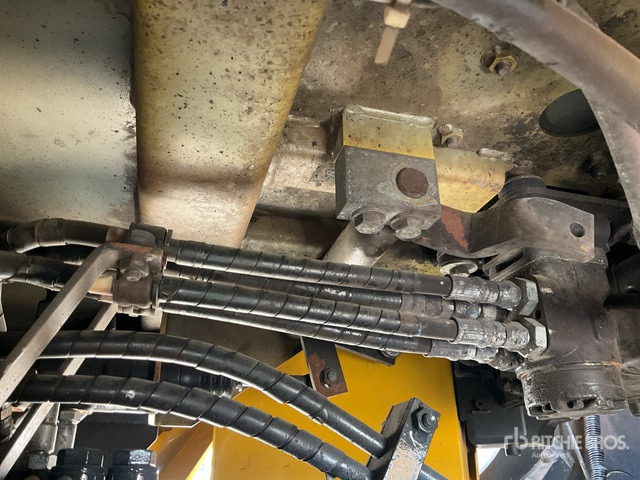 2017 Komatsu WA380Z-6 Wheel Loader - Utovarivač točkaš: slika 4 2017 Komatsu WA380Z-6 Wheel Loader - Utovarivač točkaš: slika 4