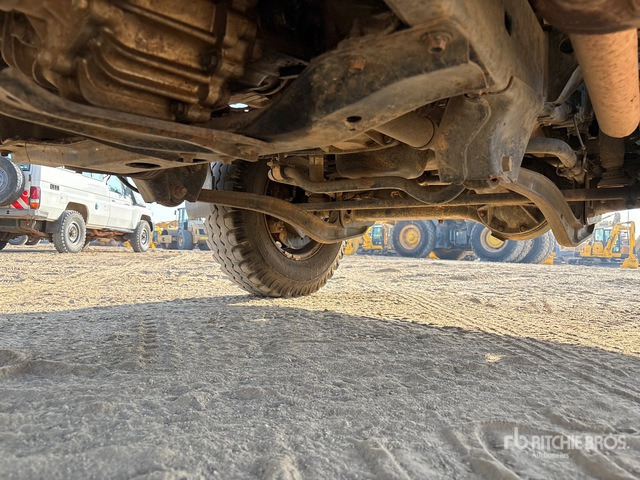 2018 Toyota Land Cruiser 78R 4x4 SUV - SUVSUV: slika 5 2018 Toyota Land Cruiser 78R 4x4 SUV - SUVSUV: slika 5