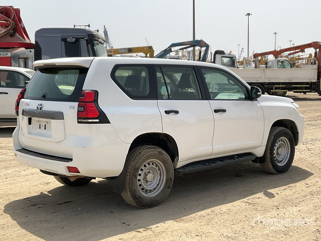2018 Toyota Prado TX 150L 4x4 SUV - SUVSUV: slika 3 2018 Toyota Prado TX 150L 4x4 SUV - SUVSUV: slika 3