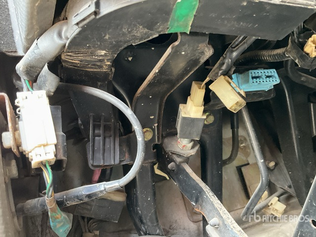 2019 Isuzu NPR 4x2 Cab and Chassis - Kamion sa golom šasijom i zatvorenom kabinom: slika 5 2019 Isuzu NPR 4x2 Cab and Chassis - Kamion sa golom šasijom i zatvorenom kabinom: slika 5