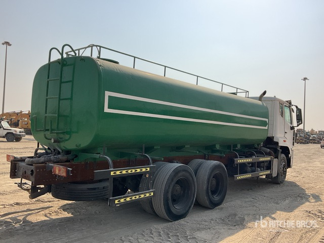 2019 Wuhan ZZ1255N4646E1 20000 L 6x4 Water Truck - Kamion cisterna: slika 4 2019 Wuhan ZZ1255N4646E1 20000 L 6x4 Water Truck - Kamion cisterna: slika 4