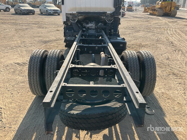 2020 Isuzu Reward NP 4x2 Cab and Chassis - Tarup/ Mulčer: slika 5 2020 Isuzu Reward NP 4x2 Cab and Chassis - Tarup/ Mulčer: slika 5