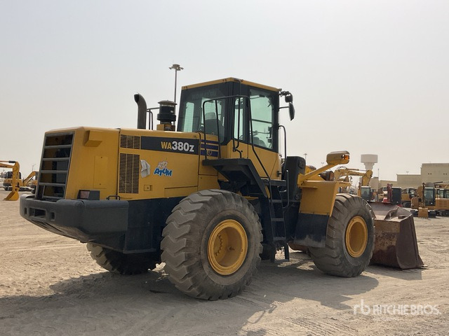 Komatsu WA380Z-6 - Utovarivač točkaš: slika 3 Komatsu WA380Z-6 - Utovarivač točkaš: slika 3