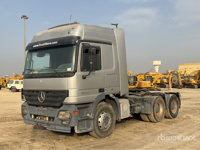 2007 Mercedes-Benz Actros 2644 6x4 T/A Sleeper Truck Tractor - Tegljač: slika 1 2007 Mercedes-Benz Actros 2644 6x4 T/A Sleeper Truck Tractor - Tegljač: slika 1