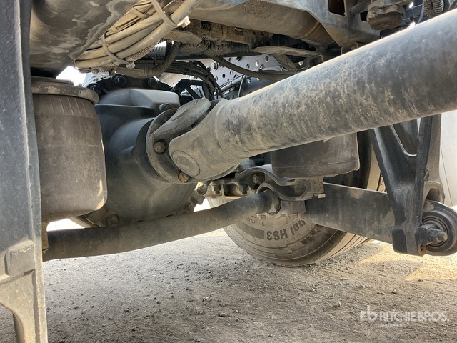 2015 Mercedes-Benz Actross 1843LS 4x2 S/A Sleeper Truck Tractor - Tegljač: slika 5 2015 Mercedes-Benz Actross 1843LS 4x2 S/A Sleeper Truck Tractor - Tegljač: slika 5